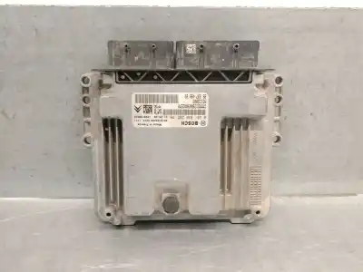 Recambio de automóvil de segunda mano de Centralita Motor Uce para OPEL VIVARO C FURGÓN (K0) 1.5 referencias OEM IAM 9833749880 0281036205 BOSCH 