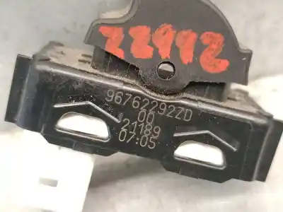 Second-hand car spare part right front power window switch for opel vivaro c furgón (k0) 1.5 oem iam references 96762292zd  