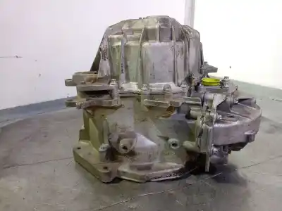 Second-hand car spare part gearbox for opel corsa d (s07) 1.3 cdti (l08, l68) oem iam references m20013di 0923021f6 5700038