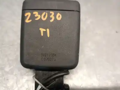 Автозапчасти б/у крюк для пояса за ford fiesta vii (hj, hf) 1.0 ecoboost mhev ссылки oem iam 34026064c  h1bba613k21ca