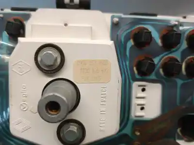 Автозапчасти б/у приборная доска за renault clio i (b/c57_, 5/357_) 1.2 (b/c/s57a, b/c57s, 5/357f, 5/357j, 5/357l, 5/357r) ссылки oem iam 7700806692  7700831759