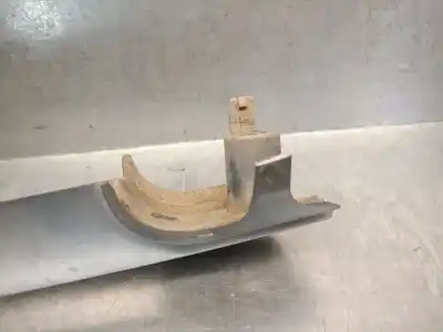 Second-hand car spare part front grille for renault clio i (b/c57_, 5/357_) 1.2 (b/c/s57a, b/c57s, 5/357f, 5/357j, 5/357l, 5/357r) oem iam references 7700795694  7701466105