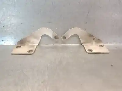 Recambio de automóvil de segunda mano de BISAGRA CAPOT para RENAULT CLIO I (B/C57_, 5/357_) 1.2 (B/C/S57A, B/C57S, 5/357F, 5/357J, 5/357L, 5/357R) referencias OEM IAM 7751683096  