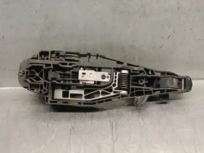 Pezzo di ricambio per auto di seconda mano maniglia esterna posteriore destra per opel vivaro c furgón (k0) 1.5 riferimenti oem iam 9688834180  