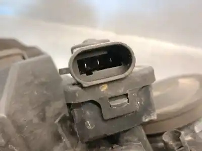 Second-hand car spare part left headlight for renault clio ii (bb_, cb_) 1.5 dci (b/cb07) oem iam references 15601700li  7701054058