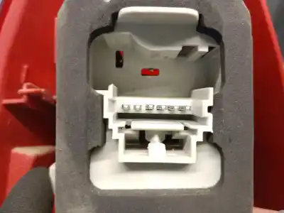 Second-hand car spare part right tailgate light for renault clio ii (bb_, cb_) 1.5 dci (b/cb07) oem iam references 8200071414  8200917487