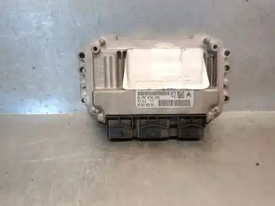 İkinci el araba yedek parçası ECU MOTOR KONTROL CIHAZI için PEUGEOT 307 SW (3H) 1.6 16V OEM IAM referansları 9662306380  