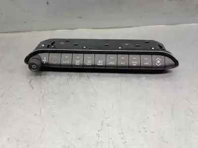 Pièce détachée automobile d'occasion COMMANDE DE CLIMATISATION / CHAUFFAGE pour FIAT FIAT 600E / 600 MILD HYBRID FIAT 600E / 600 MILD HYBRID Références OEM IAM 735796354  