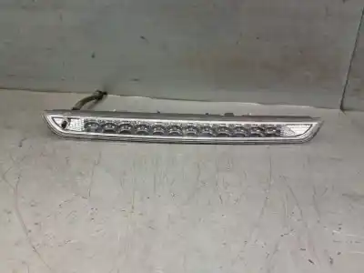 Pièce détachée automobile d'occasion FEU DE FREIN CENTRAL pour FIAT FIAT 600E / 600 MILD HYBRID FIAT 600E / 600 MILD HYBRID Références OEM IAM 9825453680  