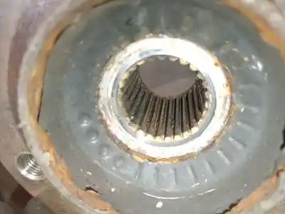 Peça sobressalente para automóvel em segunda mão manga de eixo traseira direita por bmw serie 3 compact (e46) 1.8 16v referências oem iam 33326774778  33326774778