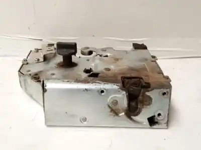 Pezzo di ricambio per auto di seconda mano serratura porta posteriore destra per ford transit connect (tc7) 1.8 tdci cat riferimenti oem iam 2t14v264a32dm  