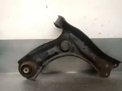 Автозапчастина б/у передній лівий нижний рычаг підвіски для skoda rapid spaceback (nh1) 1.4 tdi посилання на oem iam 6r0407151f  6r0407151f