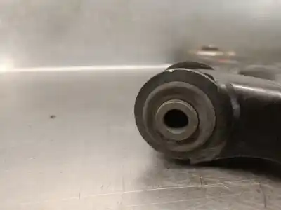 Автозапчастина б/у передній лівий нижний рычаг підвіски для skoda rapid spaceback (nh1) 1.4 tdi посилання на oem iam 6r0407151f  6r0407151f