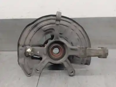Pièce détachée automobile d'occasion MOYEU DE ROUE AVANT GAUCHE pour MERCEDES-BENZ CLASE B SPORTS TOURER (W246, W242) B 180 CDI (246.200) Références OEM IAM A2463320100  