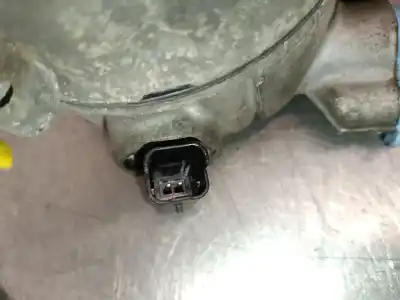 Pezzo di ricambio per auto di seconda mano compressore aria condizionata per peugeot 307 break/sw (s2) 1.6 16v cat riferimenti oem iam 9651910980 sd6c12 sanden 6453qk