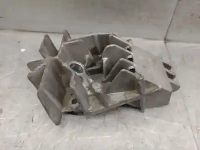 Second-hand car spare part engine support for dacia sandero 1.5 dci oem iam references 8200771226  8200771226