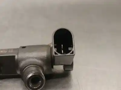Second-hand car spare part injector for skoda rapid spaceback (nh1) 1.4 tdi oem iam references 04b130277j  