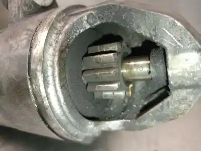Peça sobressalente para automóvel em segunda mão motor de arranque por mini mini (r56) cooper d referências oem iam 12417823314 0001138040 bosch 12417823314
