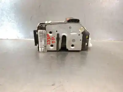 Second-hand car spare part rear right door lock for dodge journey 2.0 crd oem iam references p04589696a  4589697aa