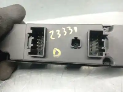 Pièce détachée automobile d'occasion commande de lève vitre avant gauche pour mazda 6 hatchback (gh) 2.2 mzr-cd (gh10) références oem iam gs1e66350a 03124410 gs1e66352