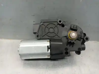 İkinci el araba yedek parçası ELEKTRIKLI TAVAN MOTORU için MERCEDES-BENZ CLASE B SPORTS TOURER (W246, W242) B 180 CDI (246.200) OEM IAM referansları A2469061900  