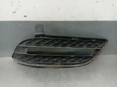 Pièce détachée automobile d'occasion GRILLE DE PARE-CHOCS AVANT pour MERCEDES-BENZ CLASE B SPORTS TOURER (W246, W242) B 180 CDI (246.200) Références OEM IAM A2468850722  