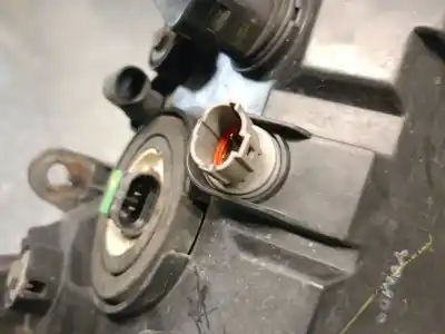 Second-hand car spare part left headlight for dodge journey 2.0 crd oem iam references 05067789ac  5067789ac