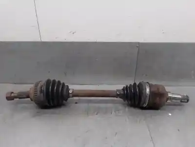 Peça sobressalente para automóvel em segunda mão TRANSMISSÃO DIANTEIRA ESQUERDA por CHRYSLER VOYAGER (RG) 2.5 CRD SE Grand Voyager Referências OEM IAM P04641883AE  