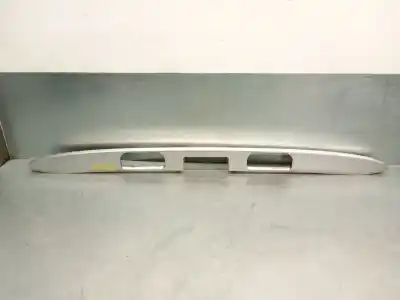 Pezzo di ricambio per auto di seconda mano modanatura posteriore per peugeot 307 break/sw (s2) 1.6 16v cat riferimenti oem iam 9638615777  8726p2