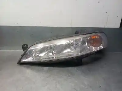 Pièce détachée automobile d'occasion FEU GAUCHE pour OPEL VECTRA C BERLINA 2.2 16V CAT (Z 22 SE) Références OEM IAM 90586844  