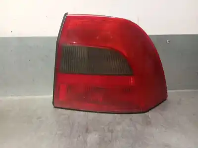 İkinci el araba yedek parçası SAG KUYRUK LAMBASI için OPEL VECTRA C BERLINA 2.2 16V CAT (Z 22 SE) OEM IAM referansları 9119528  