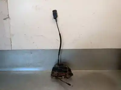 Peça sobressalente para automóvel em segunda mão FECHADURA DA PORTA DIANTEIRA ESQUERDA por RENAULT LAGUNA II (BG0) 1.9 dCi Diesel FAP 131 CV / 96 KW Referências OEM IAM 8200000661  