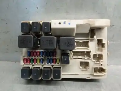 Second-hand car spare part FUSE BOX UNIT for NISSAN MURANO I (Z50)  OEM IAM references 284B7CD71A  6J16