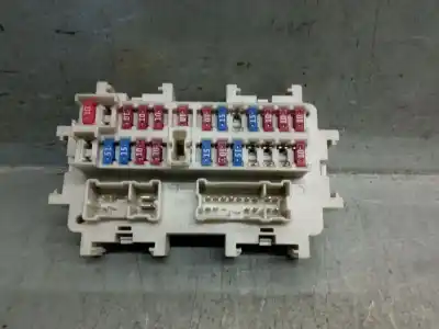 Second-hand car spare part FUSE BOX UNIT for NISSAN MURANO I (Z50) 3.5 4X4 OEM IAM references AM60A  