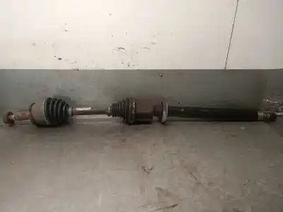 Автозапчастина б/у передня права трансмісія для opel insignia a (g09) 2.0 cdti (68) посилання на oem iam 374930