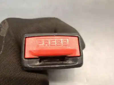 Автозапчастина б/у лівий задній гачок для citroen berlingo xtr 1.6 hdi 92 посилання на oem iam 8975z5  8975z5