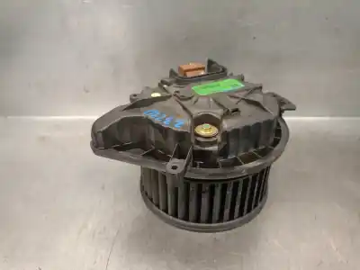 Pièce détachée automobile d'occasion MOTEUR DE CHAUFFAGE pour AUDI A4 BERLINA (8E) 1.9 TDI (96kW) Références OEM IAM 8E1820021B  