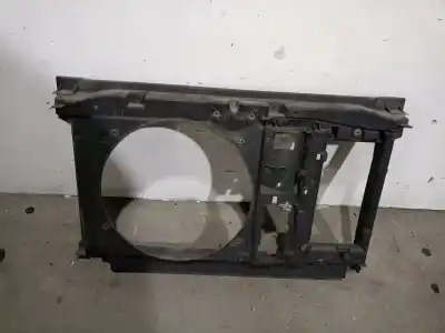 İkinci el araba yedek parçası ÖN RADYATÖR IZGARASI için CITROEN DS5 2.0 HDi FAP CAT (RH02 / DW10CTED4) OEM IAM referansları 9677113480  