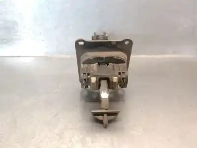 Автозапчасти б/у дверной фиксатор за citroen berlingo xtr 1.6 hdi 92 ссылки oem iam 9681466280  8731r2