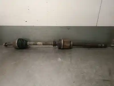Tweedehands auto-onderdeel TRANSMISSIE RECHTS VOOR voor RENAULT MEGANE II RANCHERA FAMILIAR (KM0/1_) 1.9 DCI (KMRG, KM1G, KM0G, KM2C) OEM IAM-referenties 8200436966  