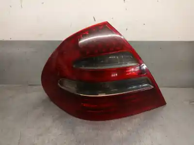 Pezzo di ricambio per auto di seconda mano LAMPADA POSTERIORE SINISTRA per MERCEDES-BENZ CLASE E (W211) BERLINA 2.7 CDI CAT Riferimenti OEM IAM A2118200564  