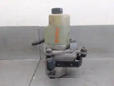 Second-hand car spare part STEERING PUMP for FORD FOCUS BERLINA (CAP) 2.0 TDCi CAT OEM IAM references 4M513K514AD  