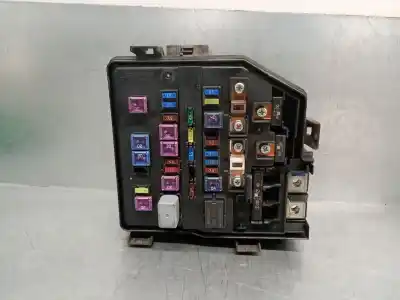 Second-hand car spare part FUSE BOX UNIT for HONDA CR-V (RE)  OEM IAM references 38250SWYE01  38250SWYE01