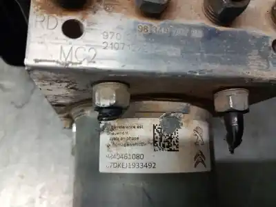 Pezzo di ricambio per auto di seconda mano abs per opel vivaro c furgón (k0) 1.5 riferimenti oem iam 9834920780  9840461080