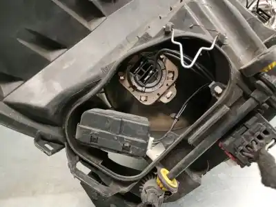 Second-hand car spare part left headlight for opel corsa d 1.3 16v cdti oem iam references 13186381ef  1216189