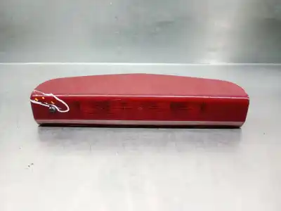 Pezzo di ricambio per auto di seconda mano LUCE FRENO CENTRALE per OPEL CORSA D  Riferimenti OEM IAM 1222130  1222130