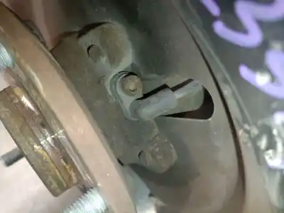 Second-hand car spare part rear left knuckle for dodge journey 2.0 crd oem iam references 4766563ab  4766563ab