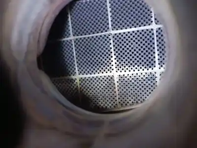 Pezzo di ricambio per auto di seconda mano catalizzatore per bmw 5 (e60) 535 d riferimenti oem iam 7793773 18107793765 eberspacher 18307793773