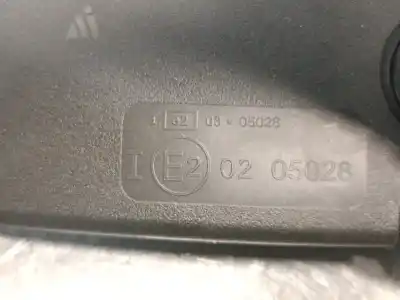 Pezzo di ricambio per auto di seconda mano specchio interno per citroen c4 cactus 1.6 bluehdi 100 riferimenti oem iam 8153lr  8153lr