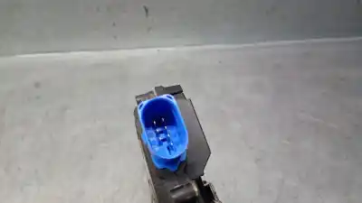 Автозапчасти б/у замок задней правой двери за porsche cayenne (9pa) 3.2 ссылки oem iam 7l0839016  95553201600